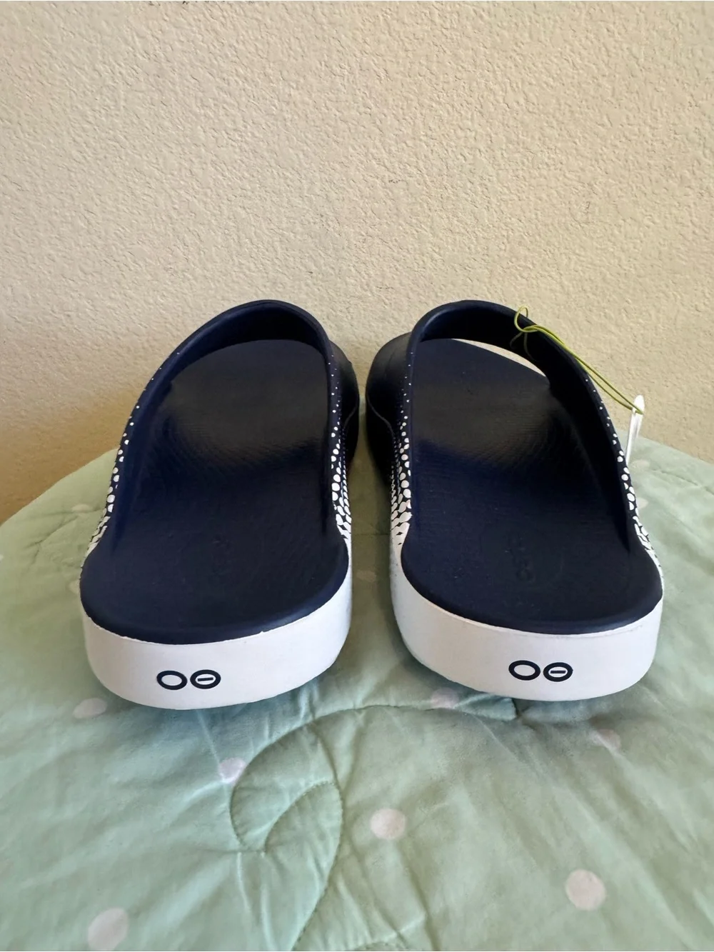 NWT OOFOS OOahh Sport Slide sandals Men’s size 13